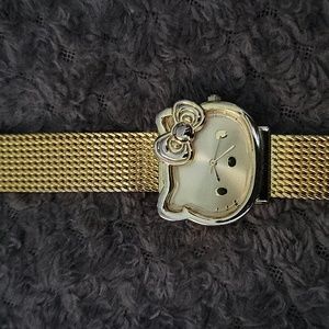 Pre-owned VINTAGE collectible SANRIO LTD HELLO KITTY GOLD-EDITION 1976-2013